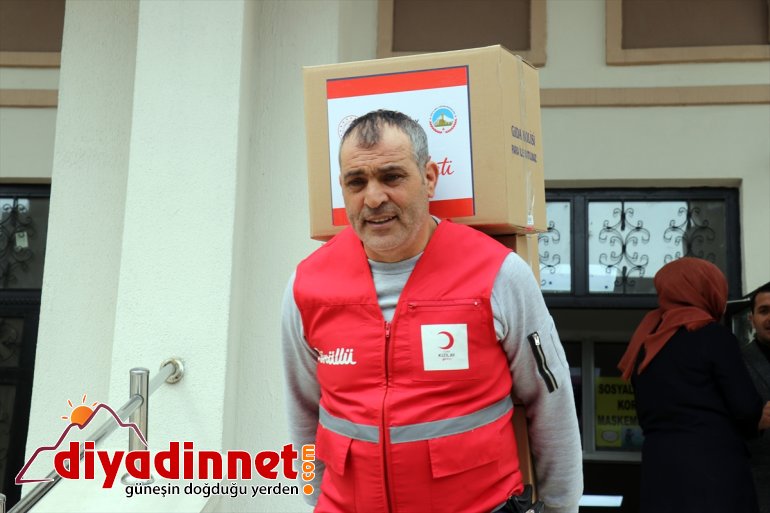 AĞRI sahiplerine - ulaştırılıyor hazırladığı ihtiyaç kolileri Öğrencilerin gıda 4