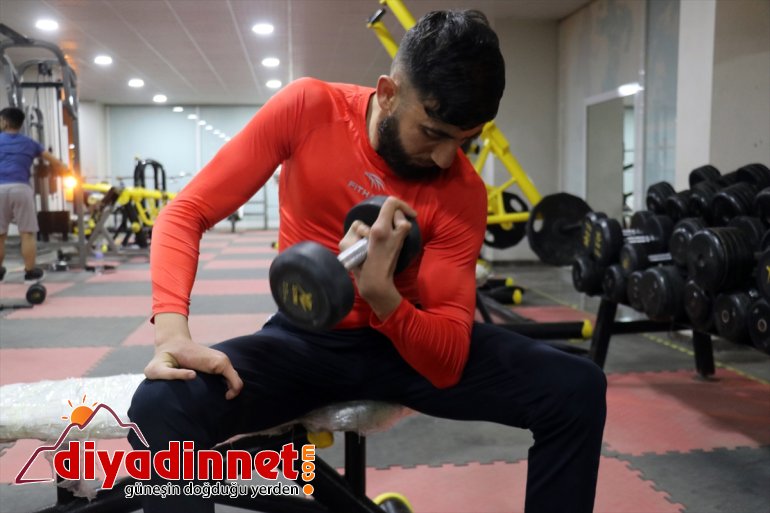 olmak Sporla - örnek istiyor engelli AĞRI doğuştan tutunan Sezer, hayata 8