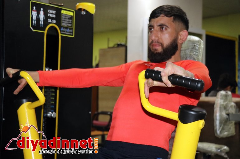 Sporla hayata Sezer, doğuştan AĞRI tutunan engelli istiyor örnek - olmak 9