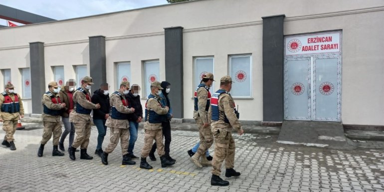 Erzincan'da demiryolu rayı çaldıkları öne sürülen 5 şüpheli tutuklandı