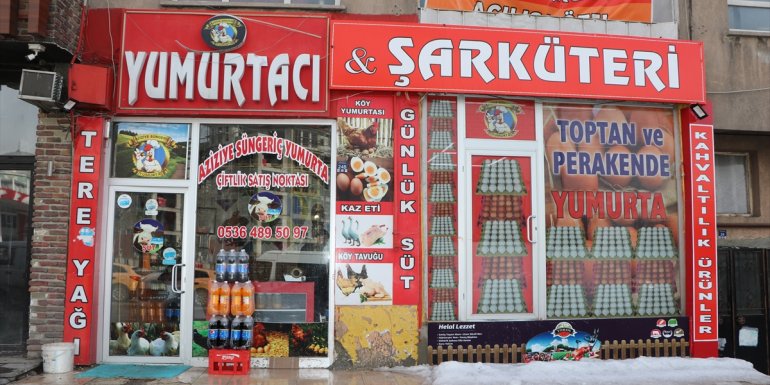 Erzurumlu yumurtacı ramazan ayında "maliyetine satış akımı" başlattı