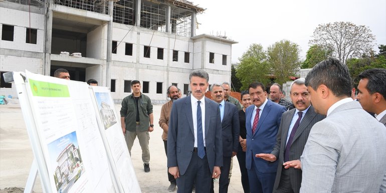 Gençlik ve Spor Bakan Yardımcısı Baydaş Malatya'da yatırımları inceledi