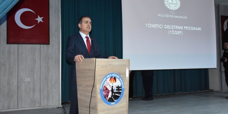 Hakkari'de "Yönetici Geliştirme Programı" eğitimleri başladı