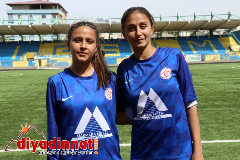 Kadın Futbol Takımı8