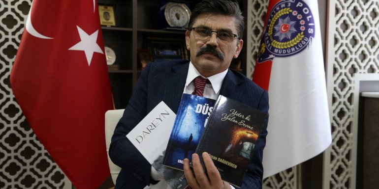 Malatya emniyetinin şair müdürü