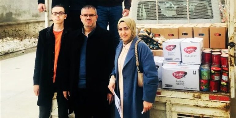 Tatvan'daki öğretmenlerden ihtiyaç sahiplerine yardım