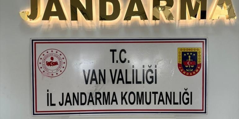 Van'da 17 kilo 300 gram uyuşturucu ele geçirildi