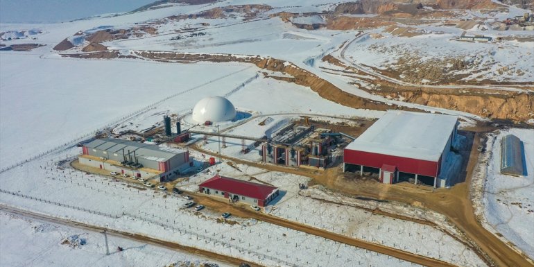 Van Gölü'ndeki kirliliğe çözüm için çevreci projeler yürütülüyor