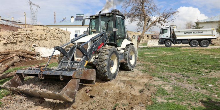 Gürpınar Belediyesinden bayram temizliği