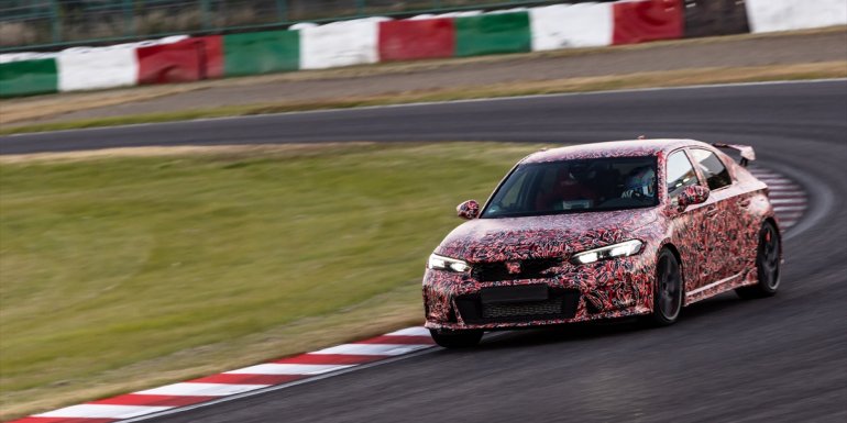 Yeni Honda Civic Type R'den Suzuka pistinde tur rekoru