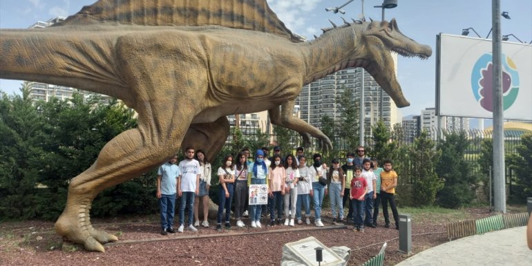 Yüreklere Umut Vakfının İzmir