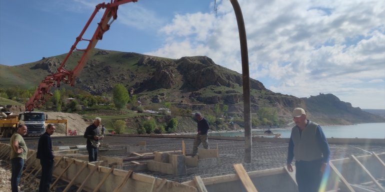 Adilcevaz'da Dalış Okulu ve Su Sporları Merkezi'nin temeli atıldı