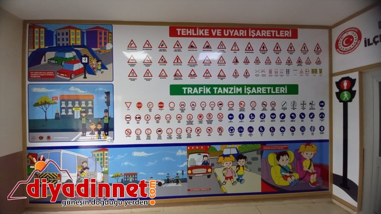 okullarda öğrencilere Ağrı