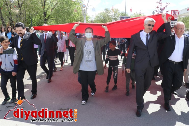 Eğitim konuştu Yılmaz, açılışında - Milli Yardımcısı AĞRI Bakan şenliğinin bilim 6