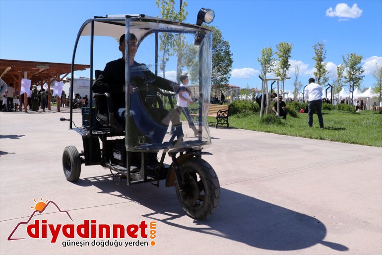 güneş malzemelerden üretti Ağrılı engelliler genç enerjisiyle hareket eden araç için atık 3