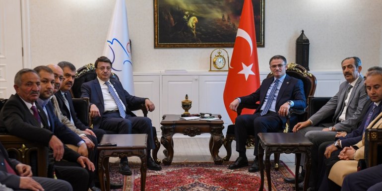 AK Parti heyeti Van Valisi Balcı