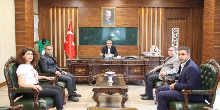 Bingöl Aile ve Sosyal Hizmetler İl Müdüründen Vali Ekinci'ye ziyaret