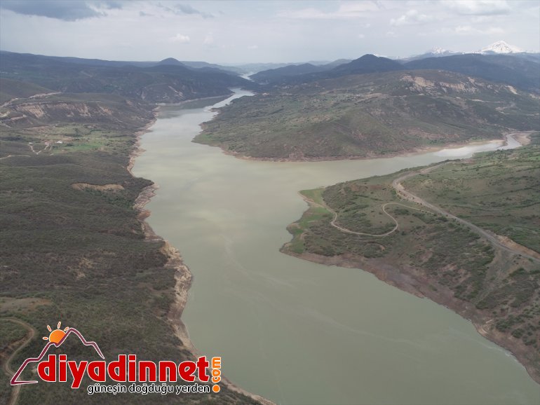 Özlüce Barajı, ve sularıyla kuraklıktan etkilenen Bingöl