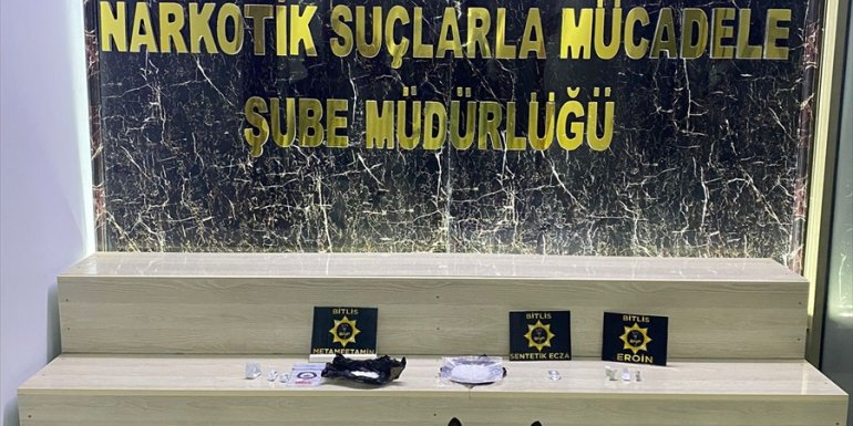 Bitlis'te uyuşturucu operasyonunda 9 kişi gözaltına alındı