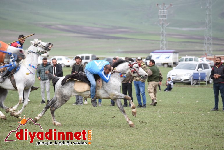 at Ciritçiler bu koşturdu ovada kez yeşil 8