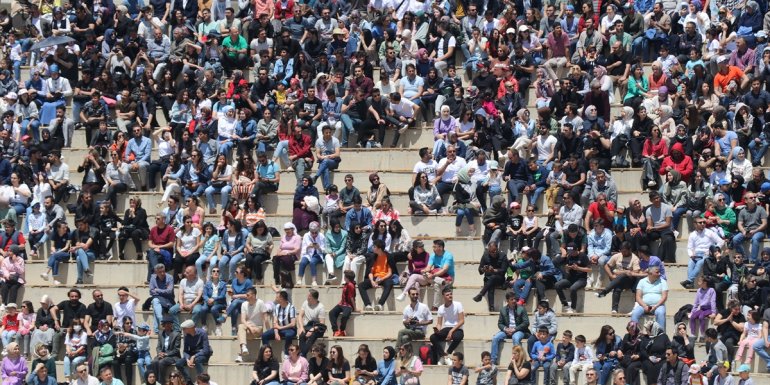 ERZİNCAN - Türk Yıldızları Erzincan semalarında gösteri yaptı1