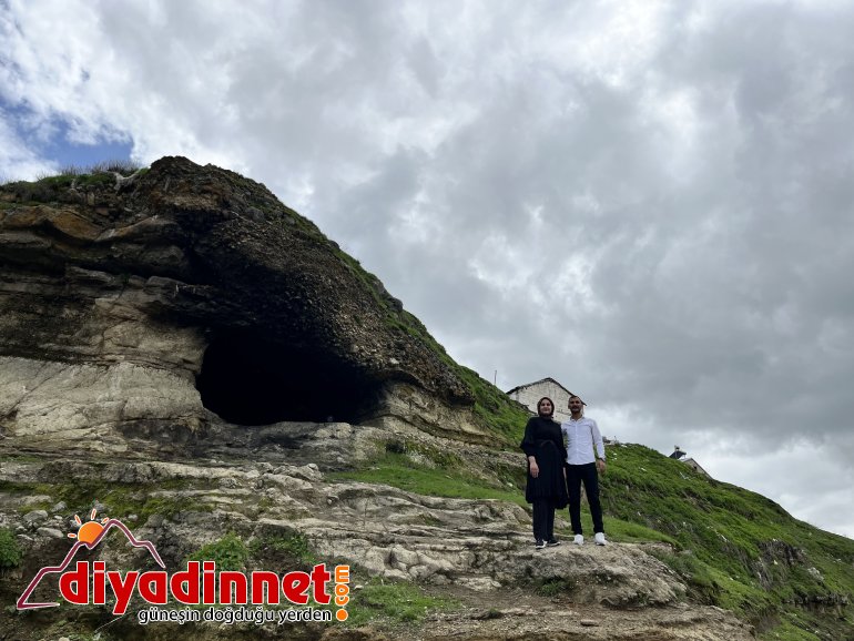 Gözü andıran mağara ilgi gördü2