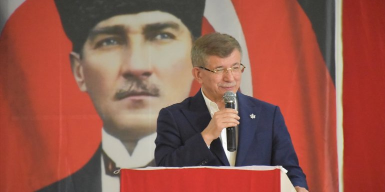 Gelecek Partisi Genel Başkanı Davutoğlu, partisinin Kağızman kongresinde konuştu: