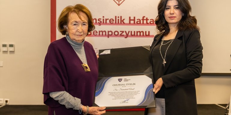 Semahat Arsel, Türk Hemşireler Derneği’nin ilk onursal üyesi oldu1
