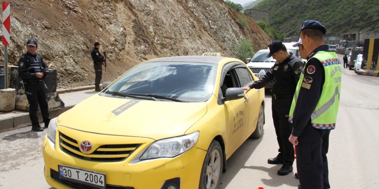 Şemdinli'de "Yayalar için 5 adımda güvenli trafik" uygulaması