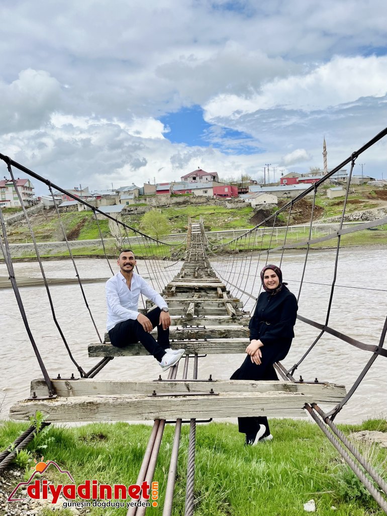 Tarihi Asma Köprü, manzarasıyla göz kamaştırıyor1