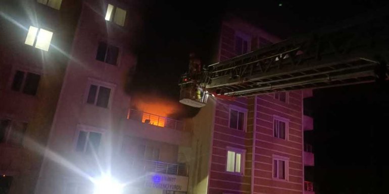 Tunceli'de kız öğrenci yurdunda çıkan yangın söndürüldü