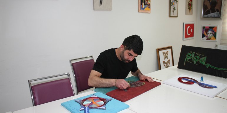 Beyin ameliyatı sonrası felç geçiren genç filografiyle hayata bağlandı