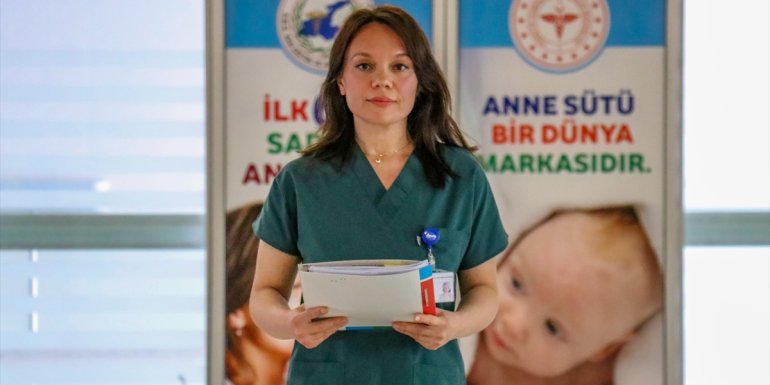 Bulgaristanlı hemşire Van'da fedakarca görev yapıyor