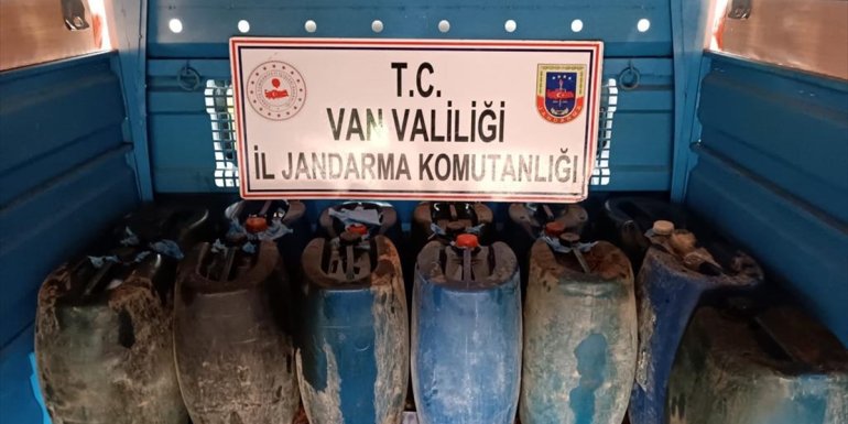Van'da 520 litre kaçak akaryakıt ele geçirildi