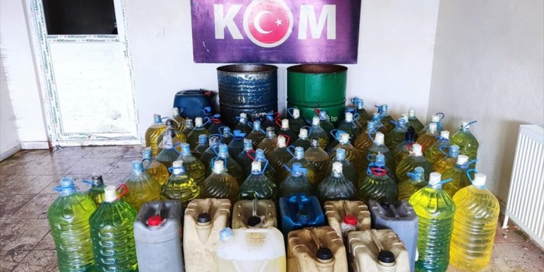 Van'da gümrük kaçağı ürünler ele geçirildi