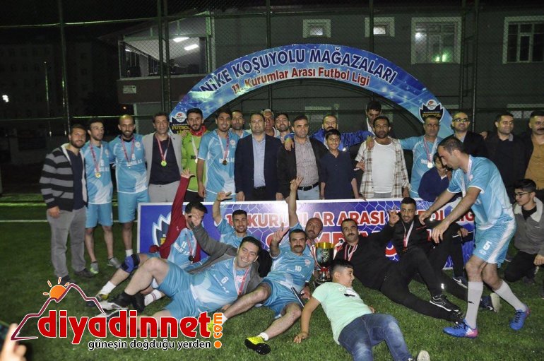 11.Kurumlar Arası Futbol Liginde Şampiyon Araştırma Hastanesi Oldu1