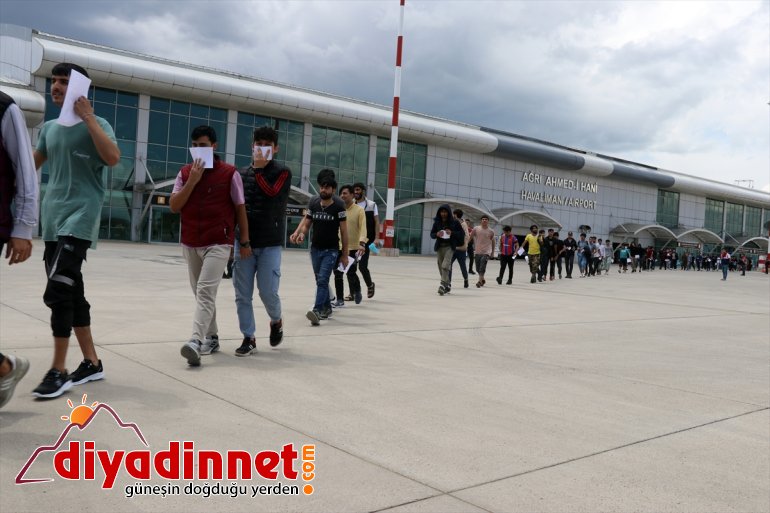 499 gönderildi - AĞRI Afgan göçmen düzensiz uyruklu ülkelerine 15