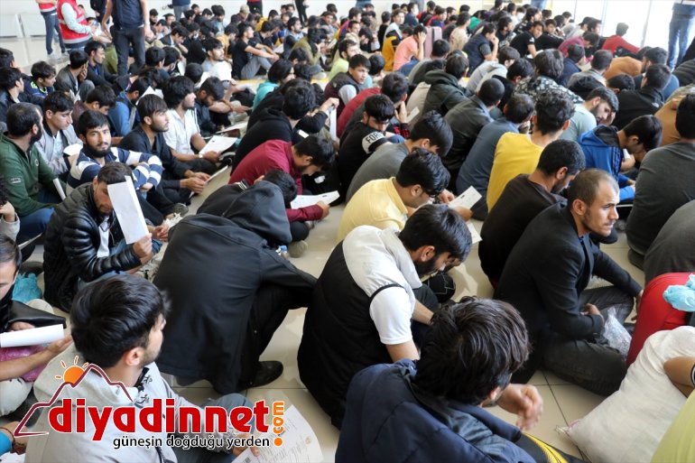 gönderildi uyruklu Afgan göçmen ülkelerine - düzensiz 499 AĞRI 8