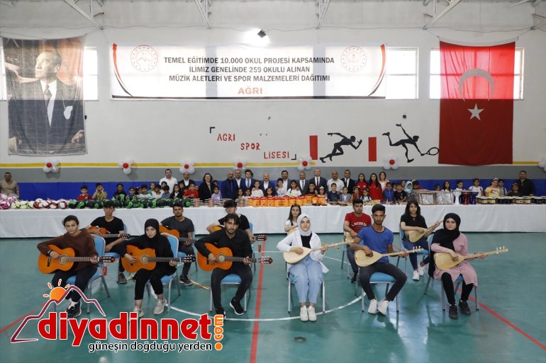 enstrüman okullara Ağrı