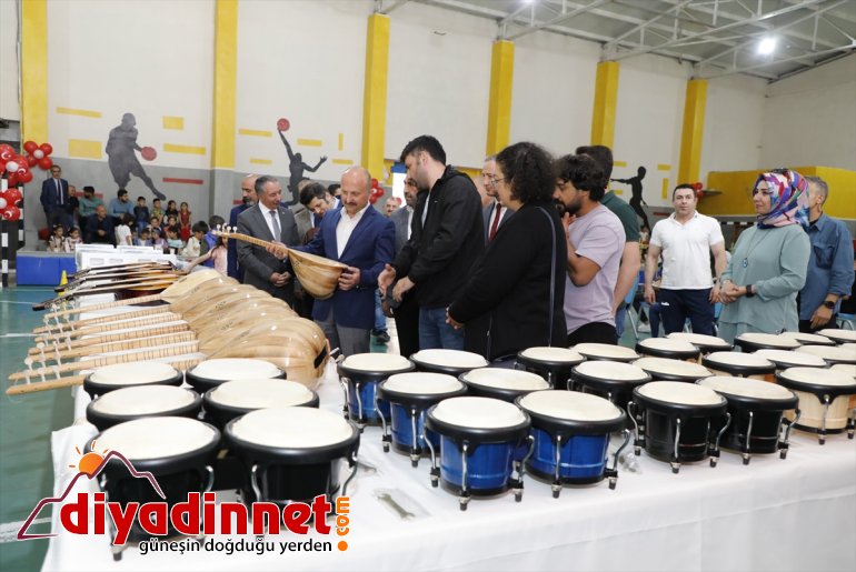enstrüman dağıtıldı okullara malzemesi spor bin Ağrı