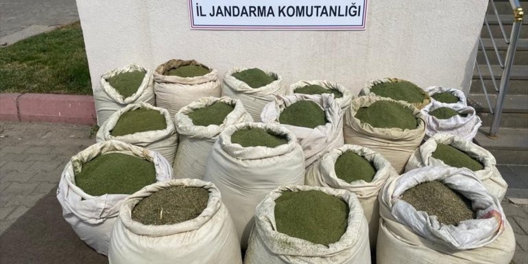 Bingöl'de 407 kilogram esrar ele geçirildi