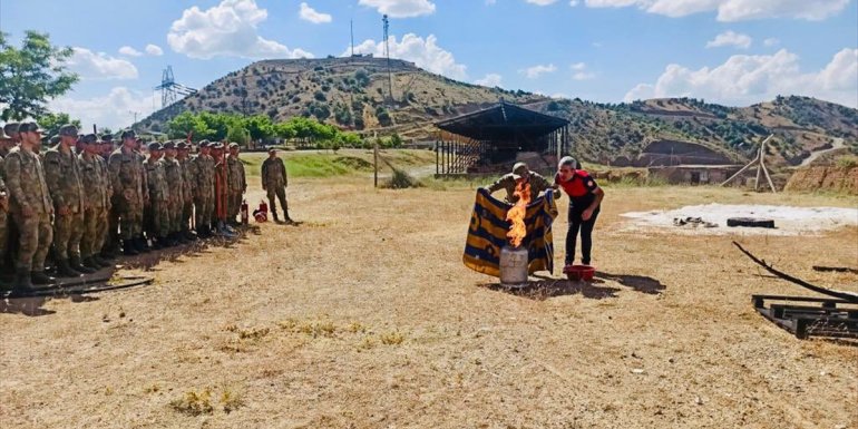 Bingöl'de yangın söndürme eğitimi