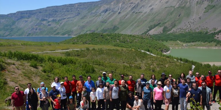 Nemrut Krater Gölü'nde "doğada acil müdahale" eğitimi verildi
