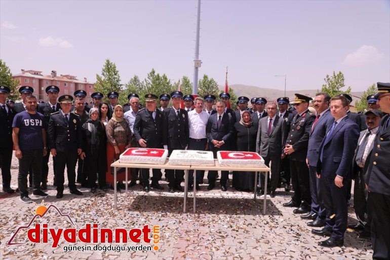 düzenlendi adayı tören olan 452 mezun polis Bitlis