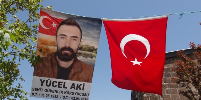 Bitlis'te şehit güvenlik korucusu için mevlit okutuldu