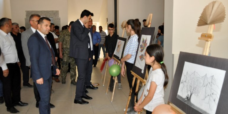 Çukurca'da dereceye giren öğrenciler ödüllendirildi