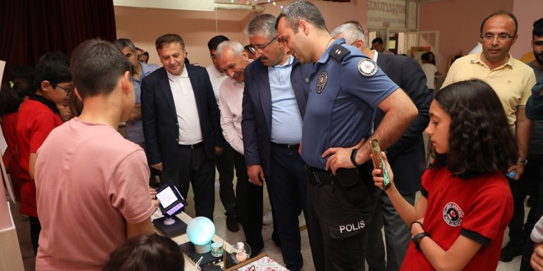 Darende'de teknoloji ve tasarım sergisi açıldı