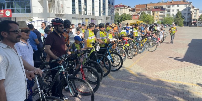 Elazığ'da "Kültürün İçin Pedalla Tarihin İçin Yürü" etkinliği düzenlendi