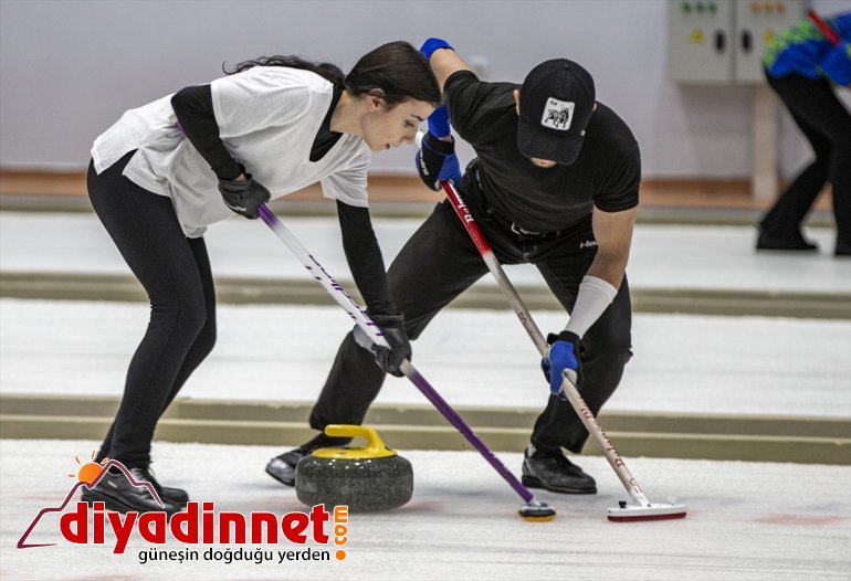 Curlingde devam ERZURUM Türkiye Şampiyonası ediyor Karışıklar - 2