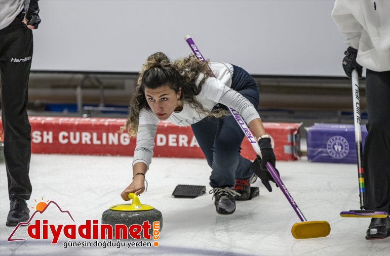 devam ediyor Türkiye Curlingde Karışıklar Şampiyonası ERZURUM - 11